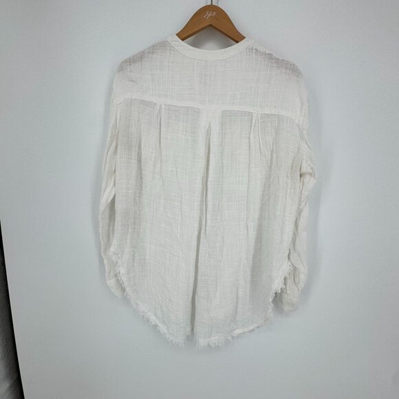 Free‎ People Womens Talk to Me White Shirt Gauze Cotton Frayed Hem Button Size M - Picture 7 of 8